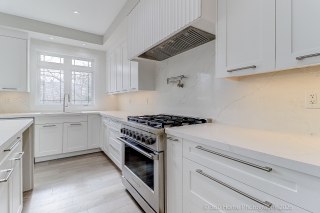 1550 Edencrest Dr, Mississauga, ON L5E 0A5, Canada, ,  