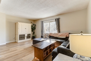 9 Loscombe Dr, Bowmanville, ON L1C 3S8, Canada, ,  