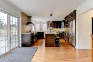 2444 Towne Blvd, Oakville, ON L6H 5X6, Canada, ,  