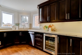 2444 Towne Blvd, Oakville, ON L6H 5X6, Canada, ,  