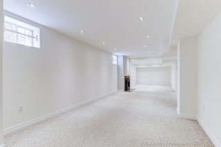 2444 Towne Blvd, Oakville, ON L6H 5X6, Canada, ,  