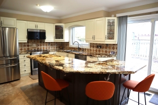 6300 McCracken Dr, Mississauga, ON L5V 1X8, Canada, ,  