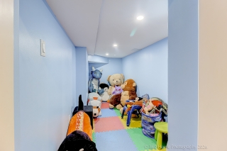 4 Woodvalley Dr, Brampton, ON L7A 1Z6, Canada, ,  