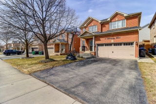4 Woodvalley Dr, Brampton, ON L7A 1Z6, Canada, ,  