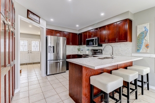 4 Woodvalley Dr, Brampton, ON L7A 1Z6, Canada, ,  