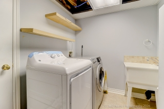 233 Sherwood Rd, Milton, ON L9T 7C1, Canada, ,  