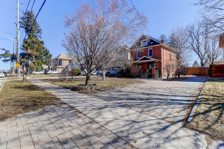 8243 Kipling Ave, Woodbridge, ON L4L 2A5, Canada, ,  