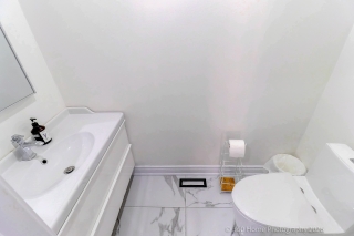 80 Lois Dr, Woodbridge, ON L4H 1H8, Canada, ,  