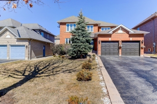 80 Lois Dr, Woodbridge, ON L4H 1H8, Canada, ,  