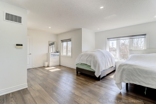 80 Lois Dr, Woodbridge, ON L4H 1H8, Canada, ,  