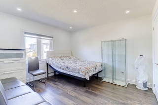 80 Lois Dr, Woodbridge, ON L4H 1H8, Canada, ,  