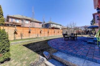 80 Lois Dr, Woodbridge, ON L4H 1H8, Canada, ,  