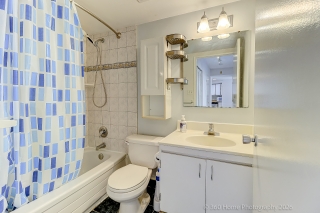 Unit 513-20 Fashion Roseway, Toronto, ON M2N 6B5, Canada, ,  