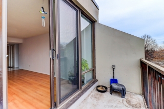 Unit 513-20 Fashion Roseway, Toronto, ON M2N 6B5, Canada, ,  