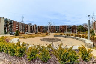 Unit 513-20 Fashion Roseway, Toronto, ON M2N 6B5, Canada, ,  