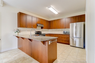 1045 Bob Scott Ct, Newmarket, ON L3X 3L5, Canada, ,  