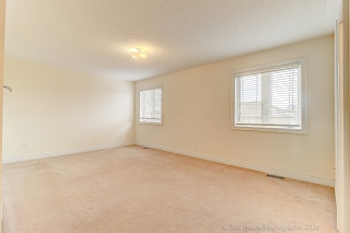 1045 Bob Scott Ct, Newmarket, ON L3X 3L5, Canada, ,  