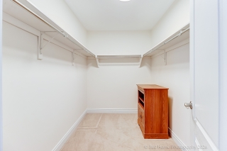 1045 Bob Scott Ct, Newmarket, ON L3X 3L5, Canada, ,  