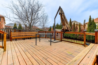 1045 Bob Scott Ct, Newmarket, ON L3X 3L5, Canada, ,  