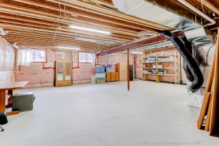 1045 Bob Scott Ct, Newmarket, ON L3X 3L5, Canada, ,  