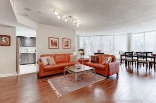 Unit 204-45 Kingsbridge Garden Cir, Mississauga, ON L5R 4B1, Canada, ,  