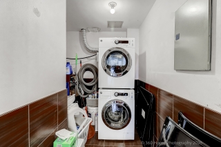 Unit 204-45 Kingsbridge Garden Cir, Mississauga, ON L5R 4B1, Canada, ,  