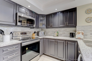 Unit 204-45 Kingsbridge Garden Cir, Mississauga, ON L5R 4B1, Canada, ,  