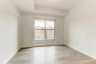 Unit 12-3472 Widdicombe Way, Mississauga, ON L5L 0B8, Canada, ,  