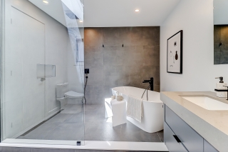 2498 Frankfield Rd, Mississauga, ON L5K 2A6, Canada, ,  