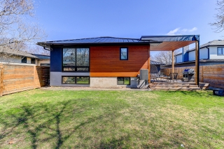 2498 Frankfield Rd, Mississauga, ON L5K 2A6, Canada, ,  