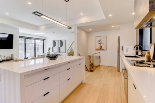 2498 Frankfield Rd, Mississauga, ON L5K 2A6, Canada, ,  