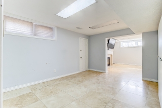 280 Waterloo Ave, North York, ON M3H 3Z7, Canada, ,  