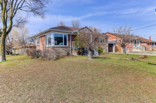 280 Waterloo Ave, North York, ON M3H 3Z7, Canada, ,  