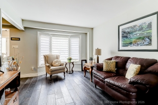 13 Eves Ct, Newmarket, ON L3Y 7P8, Canada, ,  