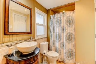 13 Eves Ct, Newmarket, ON L3Y 7P8, Canada, ,  