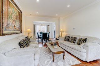 4 Mayflower St, Whitby, ON L1N 8B1, Canada, ,  