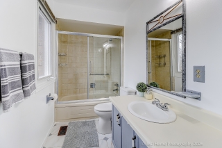 4 Mayflower St, Whitby, ON L1N 8B1, Canada, ,  