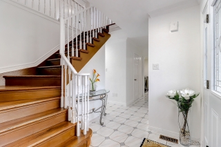 4 Mayflower St, Whitby, ON L1N 8B1, Canada, ,  