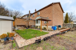 4 Mayflower St, Whitby, ON L1N 8B1, Canada, ,  