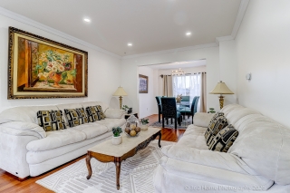 4 Mayflower St, Whitby, ON L1N 8B1, Canada, ,  