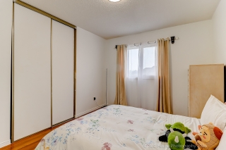 4 Mayflower St, Whitby, ON L1N 8B1, Canada, ,  
