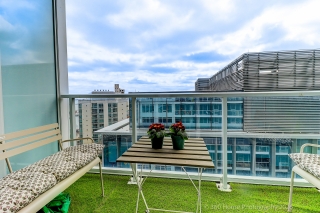 Unit 1215-17 Bathurst St, Toronto, ON M5V 2N8, Canada, ,  