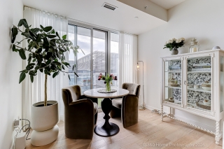 Unit 1215-17 Bathurst St, Toronto, ON M5V 2N8, Canada, ,  