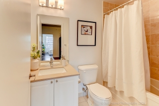 Unit 301-7 Kenaston Gardens, North York, ON M2K 0E9, Canada, ,  