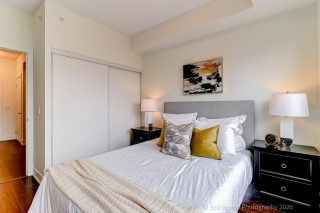 Unit 301-7 Kenaston Gardens, North York, ON M2K 0E9, Canada, ,  