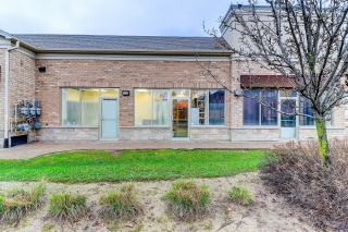 Unit 8-125 Hawkview Blvd, Woodbridge, ON L4H 3T7, Canada, ,  