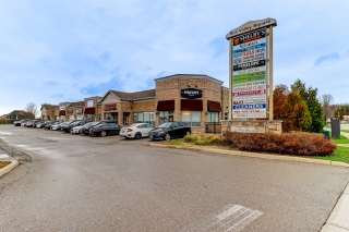 Unit 8-125 Hawkview Blvd, Woodbridge, ON L4H 3T7, Canada, ,  