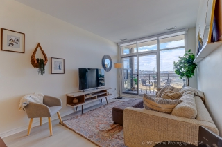 Unit 604-1 Leaside Park Dr, Toronto, ON M4H 1R1, Canada, ,  