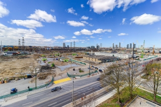 Unit 604-1 Leaside Park Dr, Toronto, ON M4H 1R1, Canada, ,  