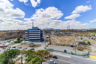 Unit 604-1 Leaside Park Dr, Toronto, ON M4H 1R1, Canada, ,  